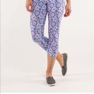 Lulu lemon Twiggy crop